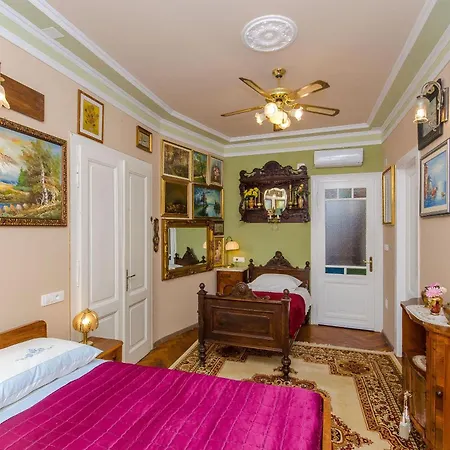 Vintage Bossanova Apartment Split